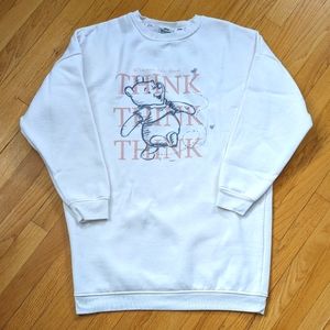 Oversized Winnie the Pooh sweatshirt 🍯